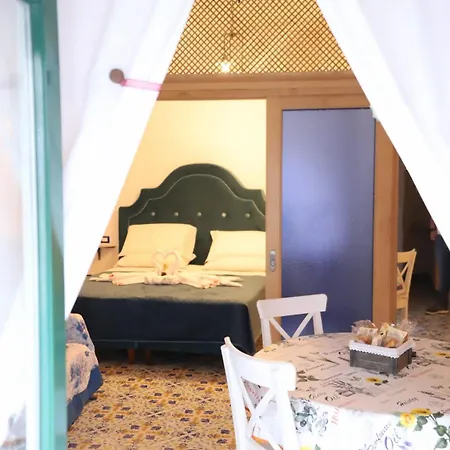 Casa De Rosa * アトラーニ